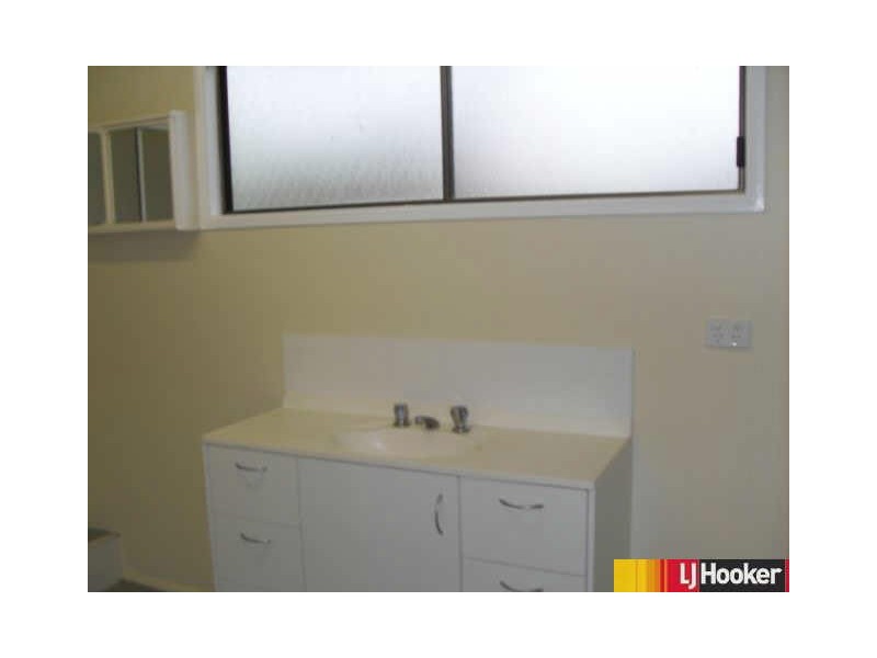 16 Hucker Street, Mackay QLD 4740