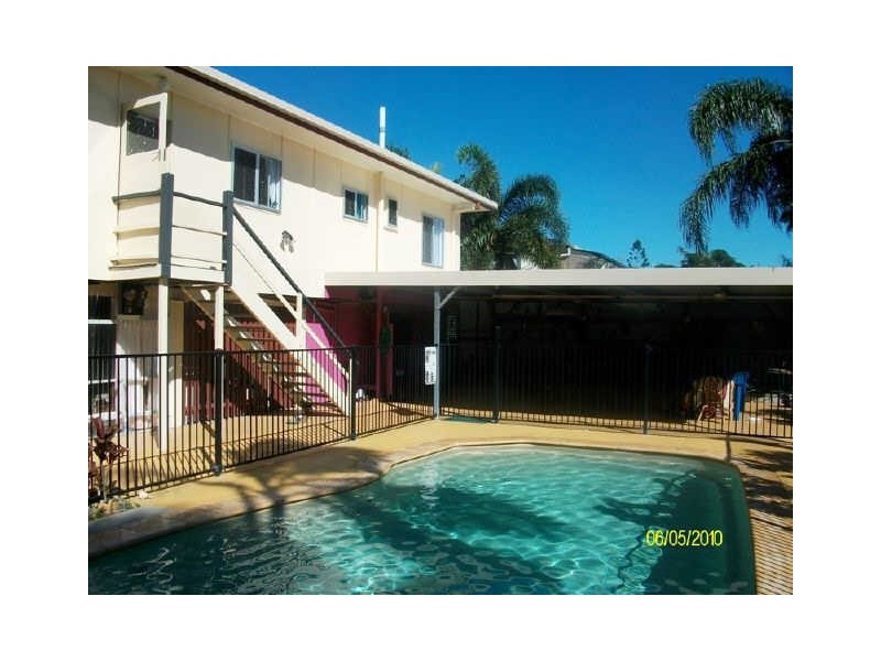 17 Crane Street, Slade Point QLD 4740