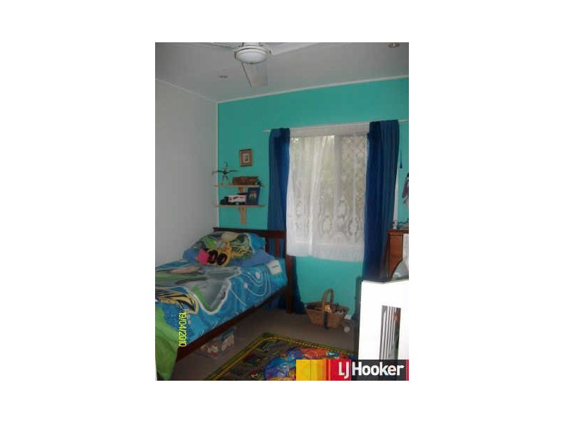 17 Crane Street, Slade Point QLD 4740