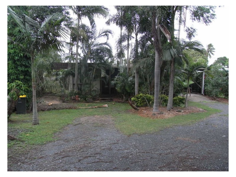 5 Waverley Street, Bucasia QLD 4750