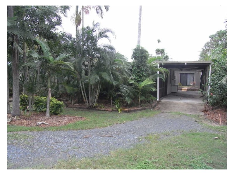 5 Waverley Street, Bucasia QLD 4750