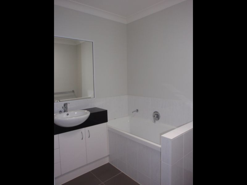 59 Whitehaven Drive, Blacks Beach QLD 4740