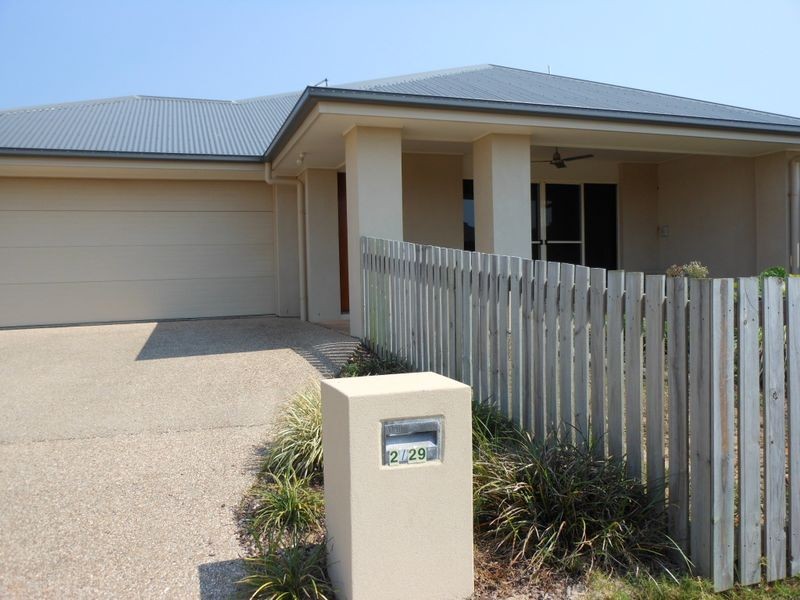 2/29 Coogee Terrace, Blacks Beach QLD 4740