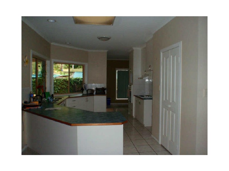 6 Richard Street, Andergrove QLD 4740