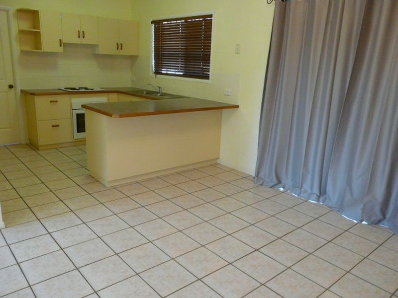 6 Wrasse Court, Andergrove QLD 4740