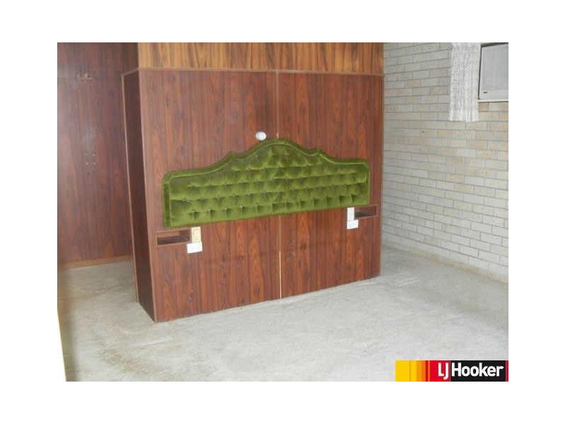 64 Mogford Street, West Mackay QLD 4740