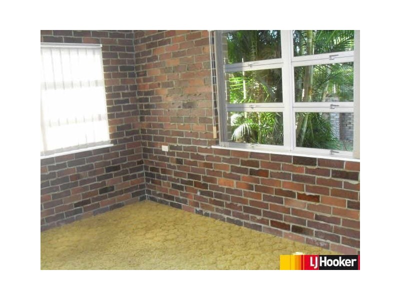 64 Mogford Street, West Mackay QLD 4740