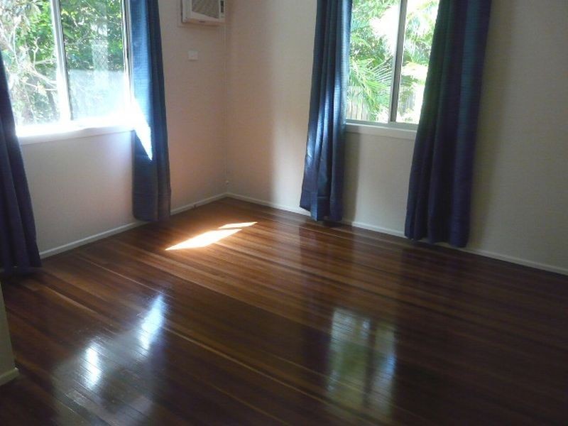 1 Snipe Street, Slade Point QLD 4740