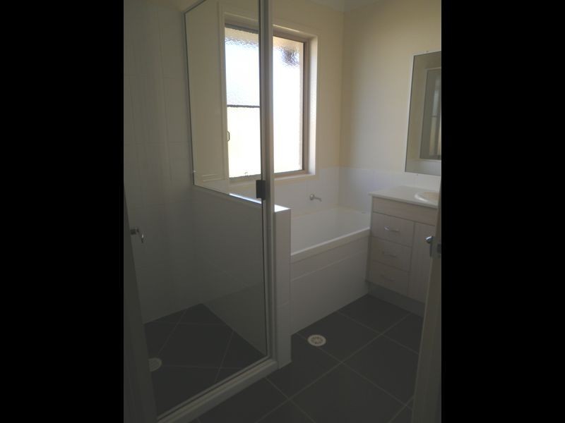 79 Whitehaven Drive, Blacks Beach QLD 4740