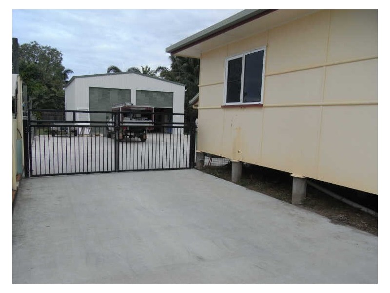 7 Mackenzie Street, West Mackay QLD 4740