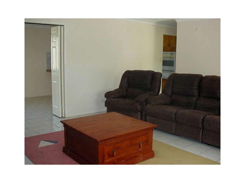 9 Marzan Street, Rural View QLD 4740