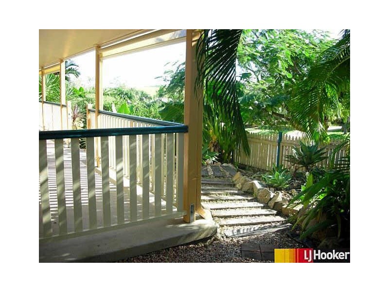 9 Marzan Street, Rural View QLD 4740