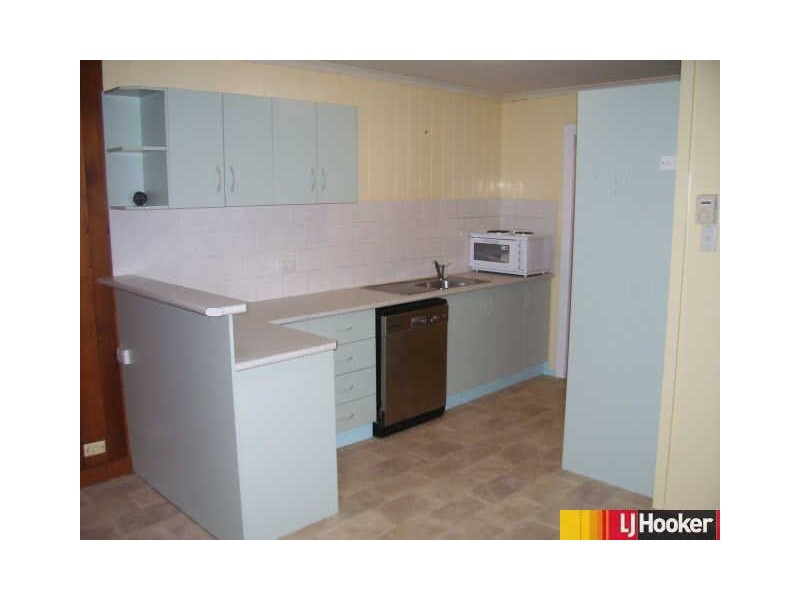 2/18 Loudon Street, Mount Pleasant QLD 4740