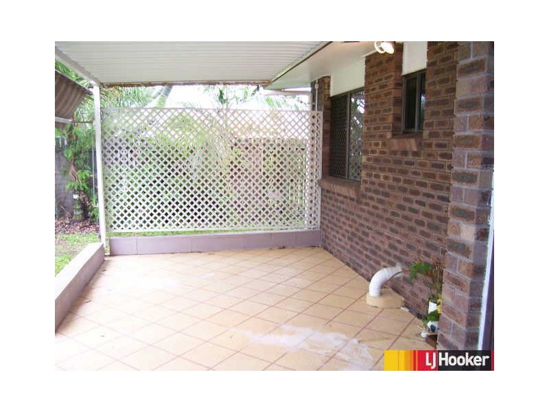 2/18 Loudon Street, Mount Pleasant QLD 4740