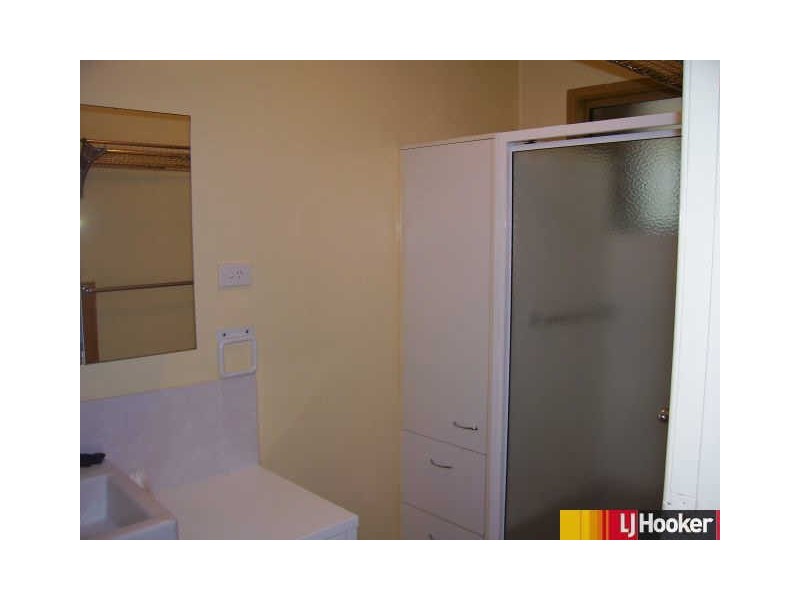 2/18 Loudon Street, Mount Pleasant QLD 4740