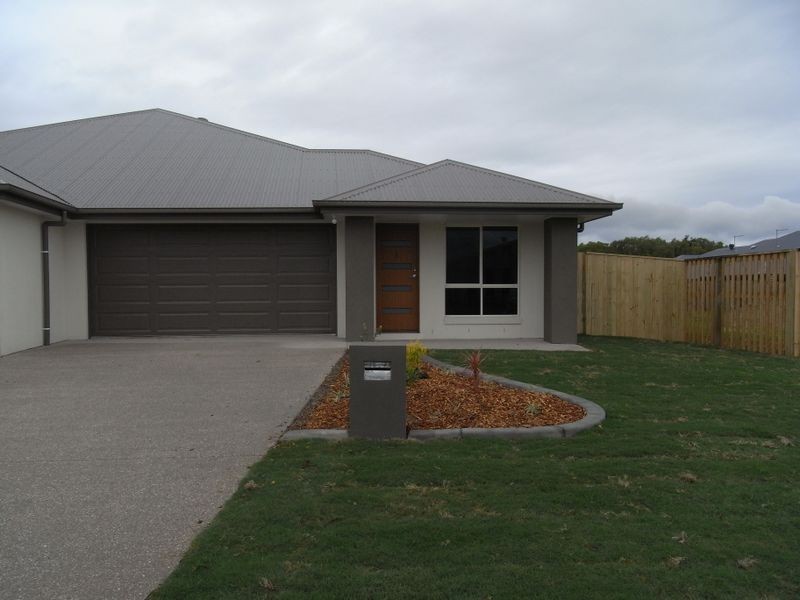 1/6 Miami Terrace, Blacks Beach QLD 4740