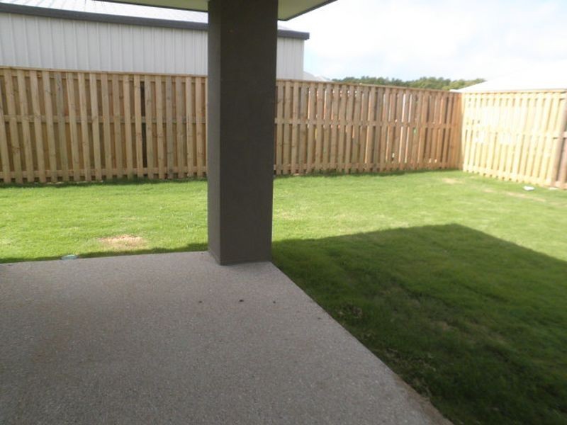 2/6 Miami Terrace, Blacks Beach QLD 4740