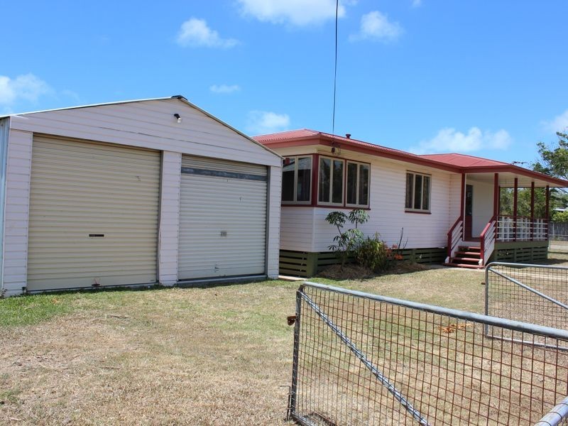 6 Carr Street, North Mackay QLD 4740