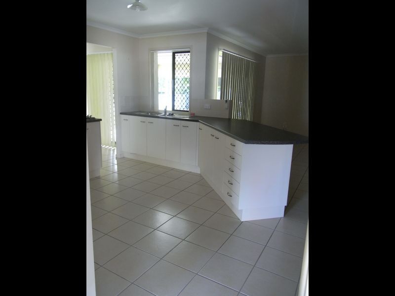 26 Nadina Street, Beaconsfield QLD 4740