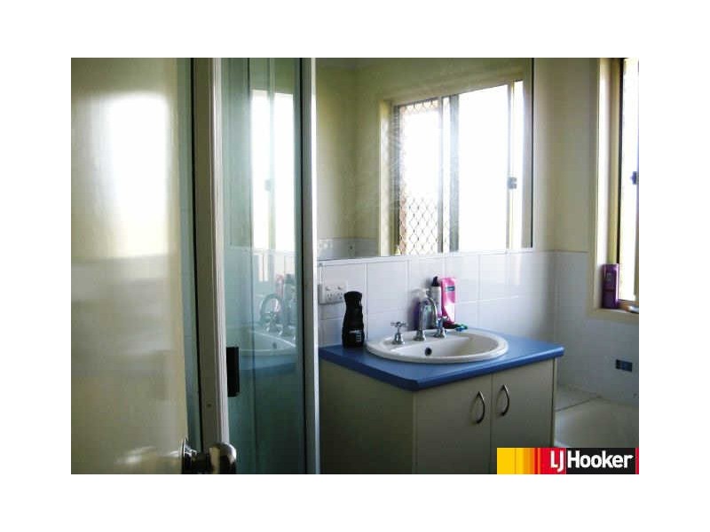 11 Hokins Court, Glenella QLD 4740