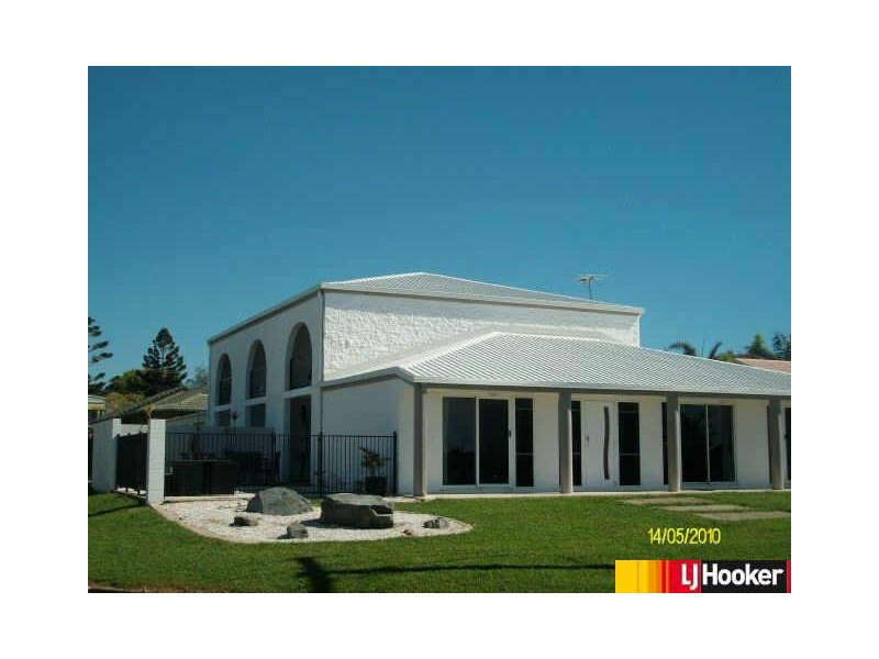 48 Pacific Esplanade, Slade Point QLD 4740