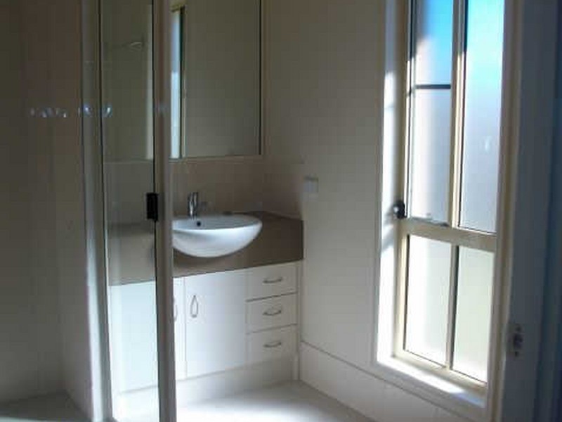 30 Whitehaven Drive, Eimeo QLD 4740