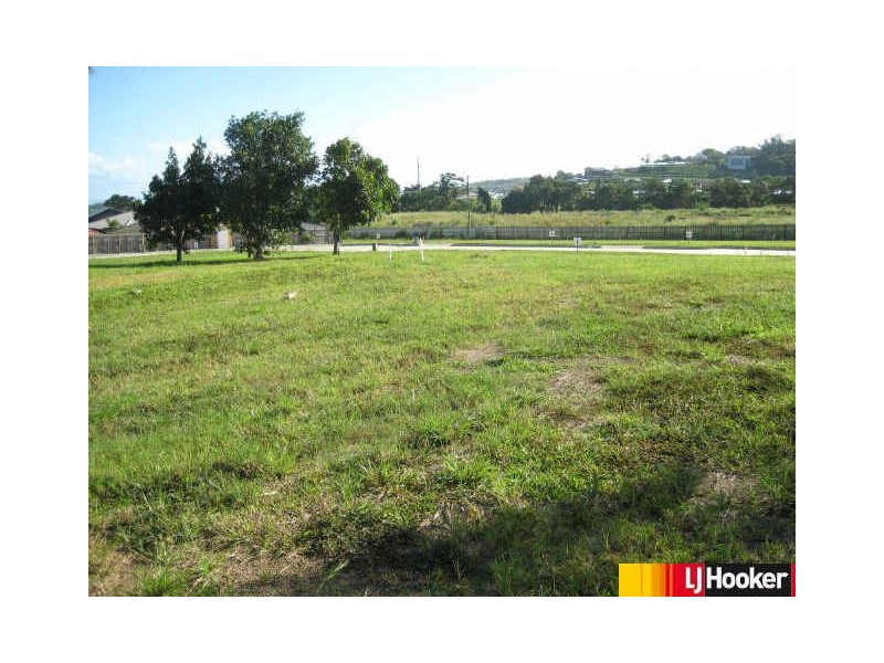 Greenwood Drive, Glenella QLD 4740