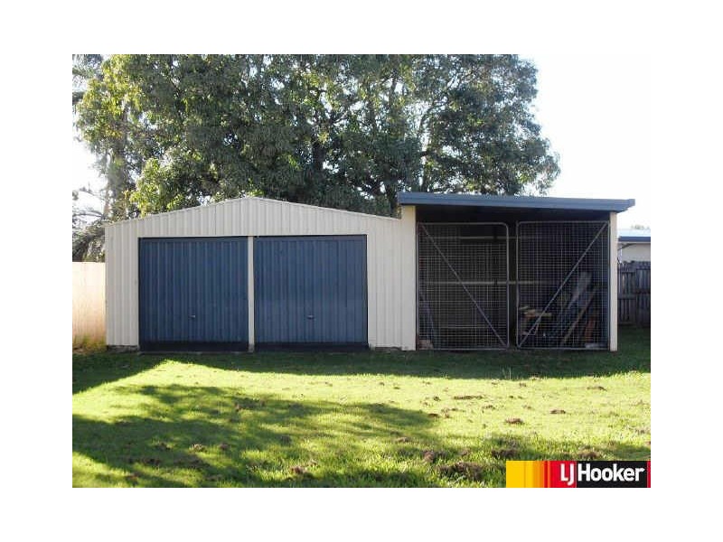 8 Perkins Street, North Mackay QLD 4740