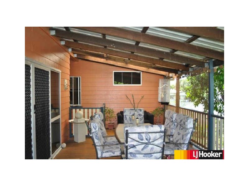 8 Perkins Street, North Mackay QLD 4740