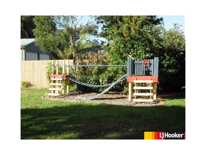 8 Perkins Street, North Mackay QLD 4740