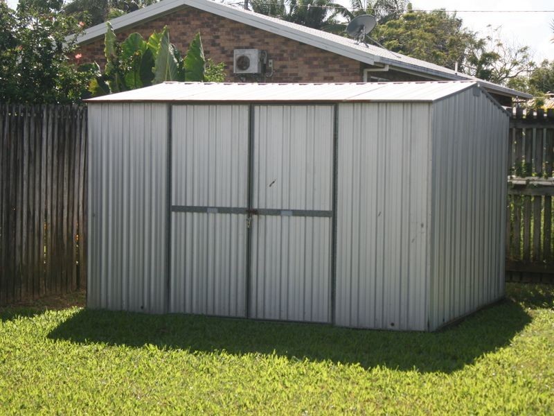 74 Bradman Drive, Glenella QLD 4740