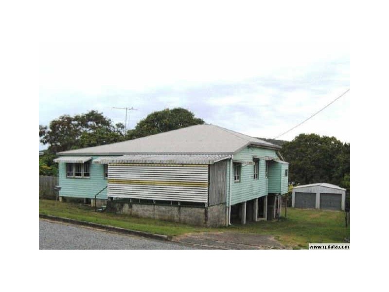 15 Hill Street, Sarina QLD 4737