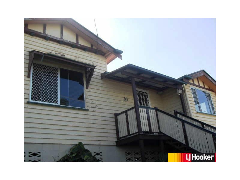 30 Mackenzie Street, West Mackay QLD 4740