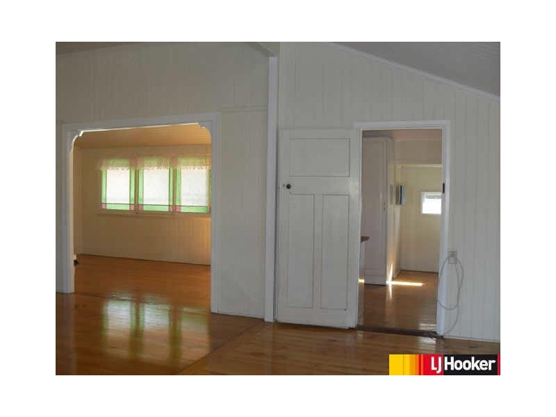 30 Mackenzie Street, West Mackay QLD 4740