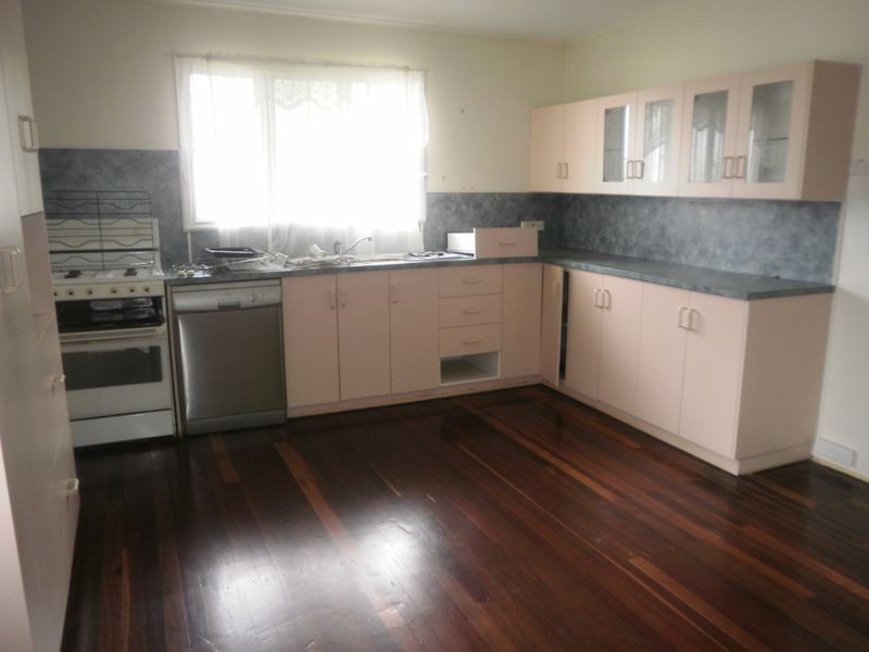 14 Cameron Street, East Mackay QLD 4740