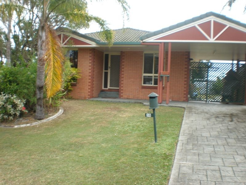 36 Danastas, Eimeo QLD 4740