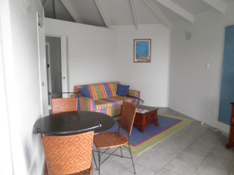 Bungalow 2 Ko-Huna Beach Resor, Bucasia QLD 4750
