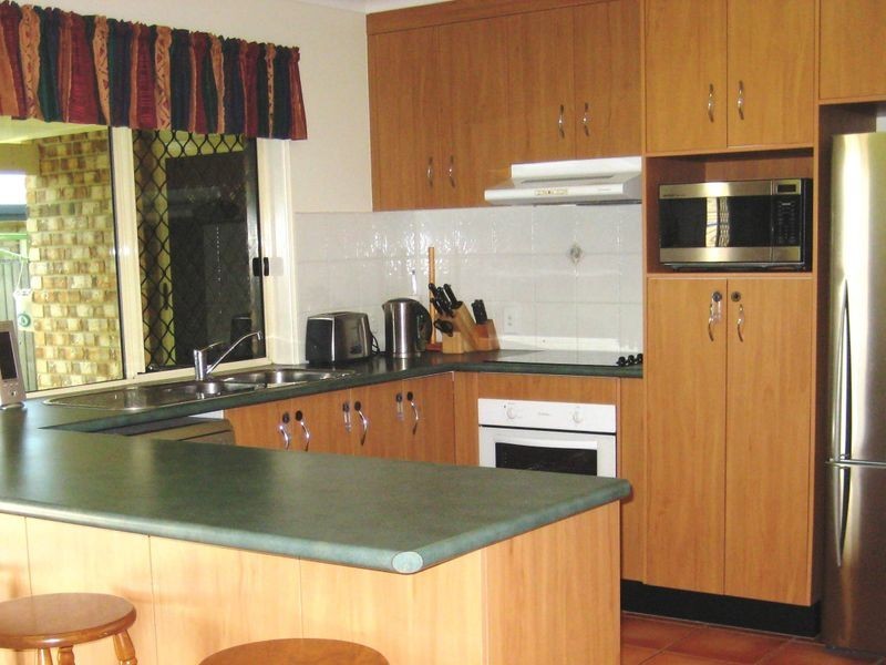 6 Marlin Court, Andergrove QLD 4740