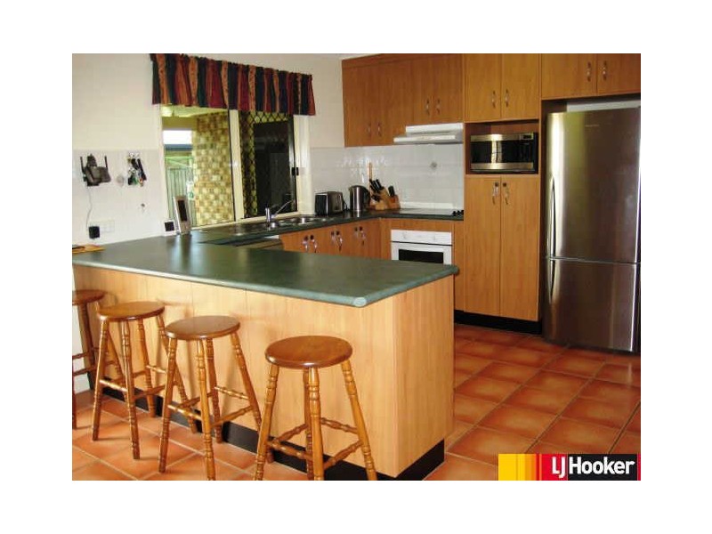 6 Marlin Court, Andergrove QLD 4740