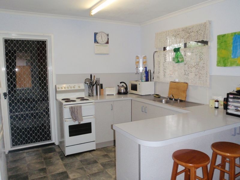 11 Spannagle Street, Bucasia QLD 4750