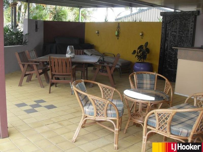 2 Cuthbert Court, Slade Point QLD 4740