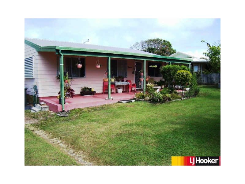 49 Blacks Beach Road, Blacks Beach QLD 4740