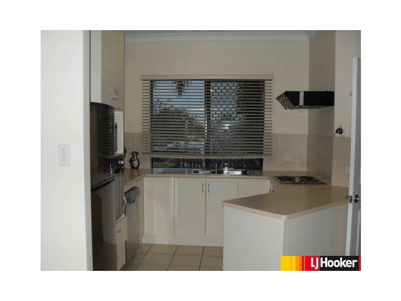 1/271 Bridge Road, West Mackay QLD 4740