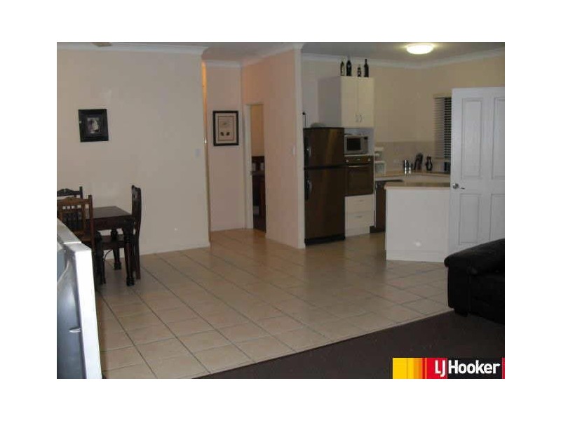 1/271 Bridge Road, West Mackay QLD 4740