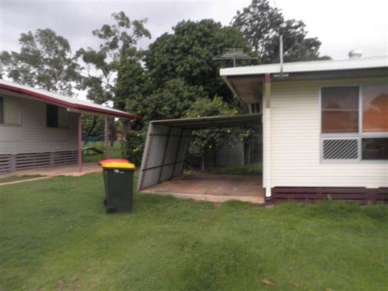 8 Macarthur Street, Moranbah QLD 4744