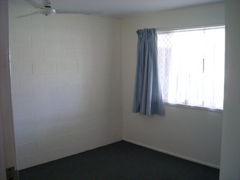 1/2 Graham Court, Mount Pleasant QLD 4740