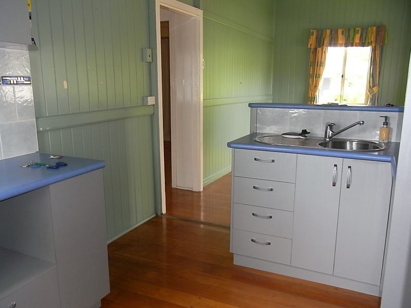 143 Nebo Road, West Mackay QLD 4740