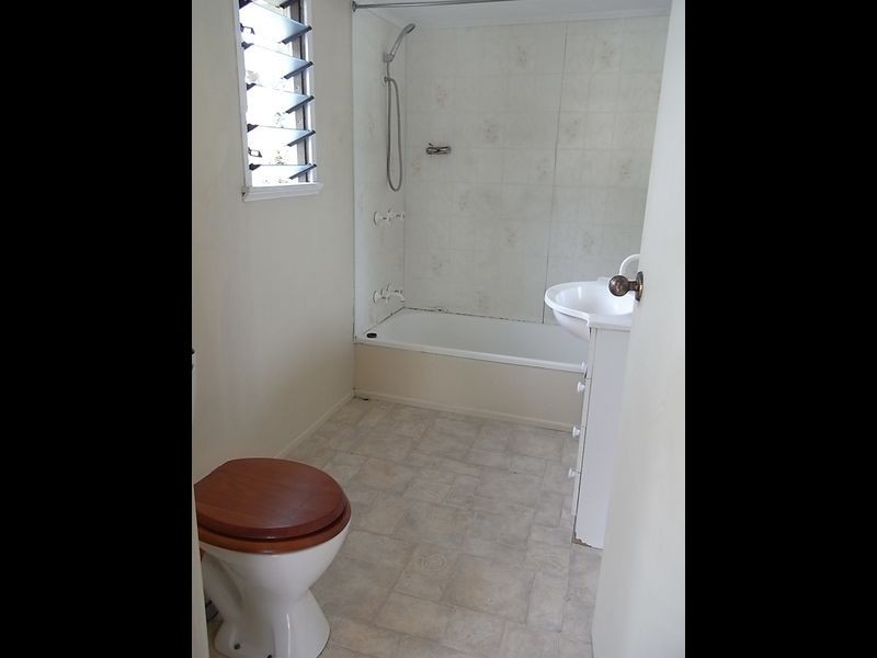 143 Nebo Road, West Mackay QLD 4740