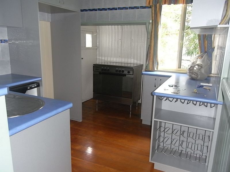 143 Nebo Road, West Mackay QLD 4740