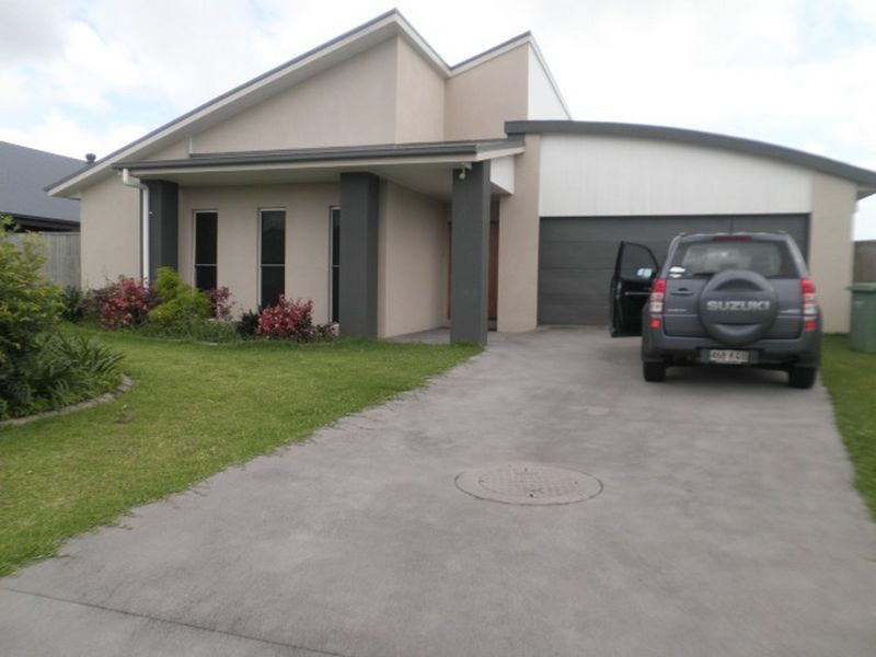 7 Duranbah Circuit, Blacks Beach QLD 4740